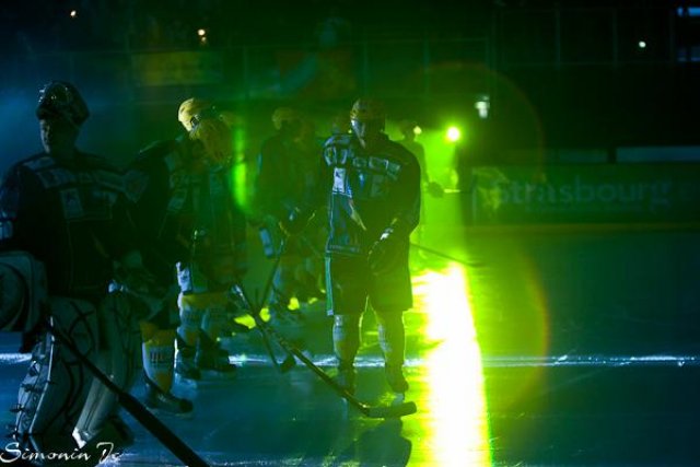 Photo hockey match Strasbourg  - Chamonix  le 26/02/2011