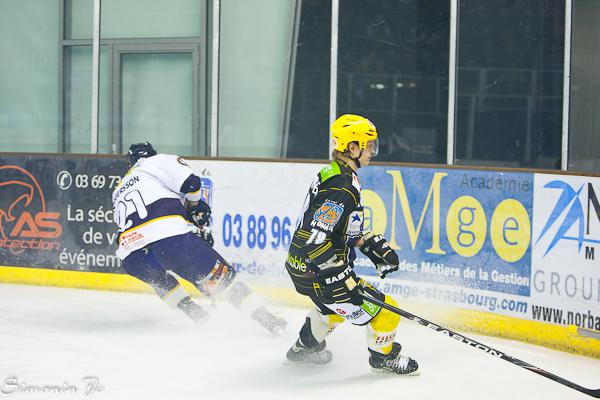 Strasbourg  2 - 3 Chamonix 