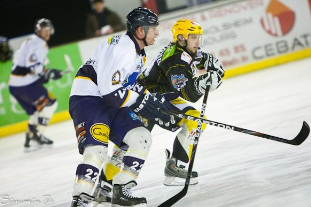 Photo hockey match Strasbourg  - Chamonix  le 26/02/2011