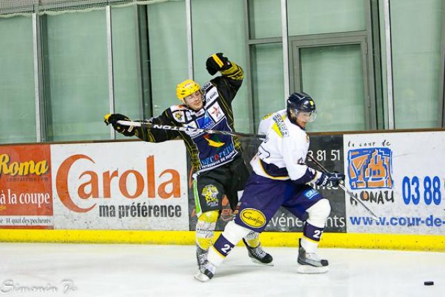 Photo hockey match Strasbourg  - Chamonix  le 26/02/2011