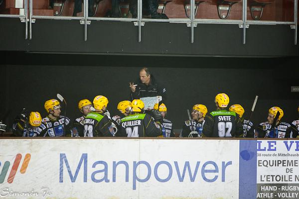 Strasbourg  2 - 3 Chamonix 