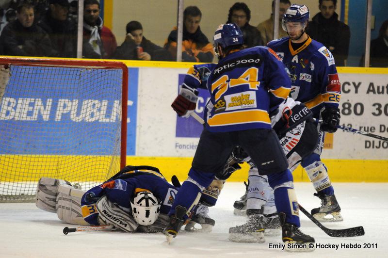Dijon  3 - 5 Angers 
