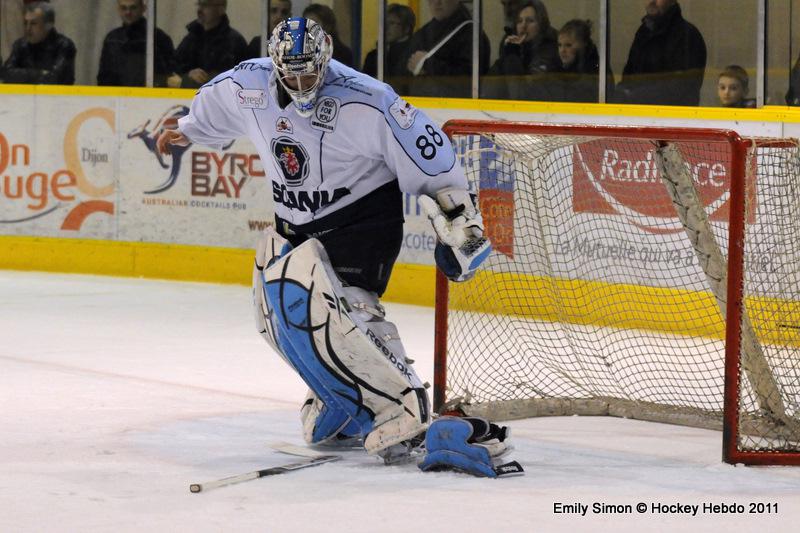 Dijon  3 - 5 Angers 