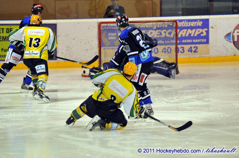Nantes 6 - 7 Viry-Châtillon
