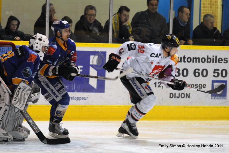 Dijon  3 - 4 Amiens 