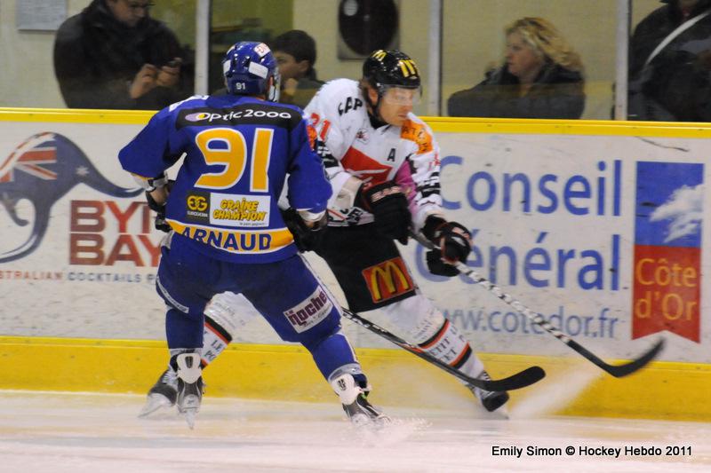 Dijon  3 - 4 Amiens 