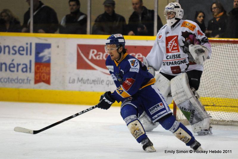 Dijon  3 - 4 Amiens 