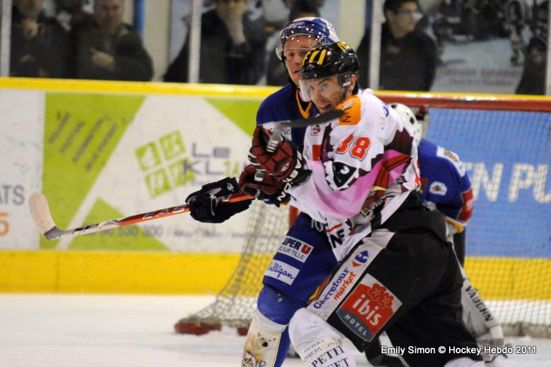 Dijon  3 - 4 Amiens 