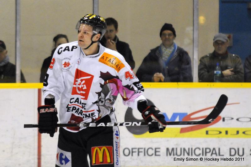 Dijon  3 - 4 Amiens 