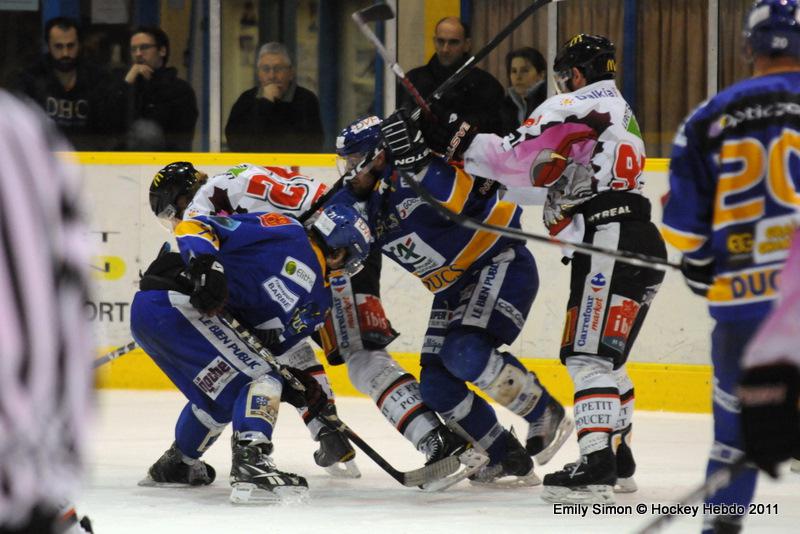 Dijon  3 - 4 Amiens 