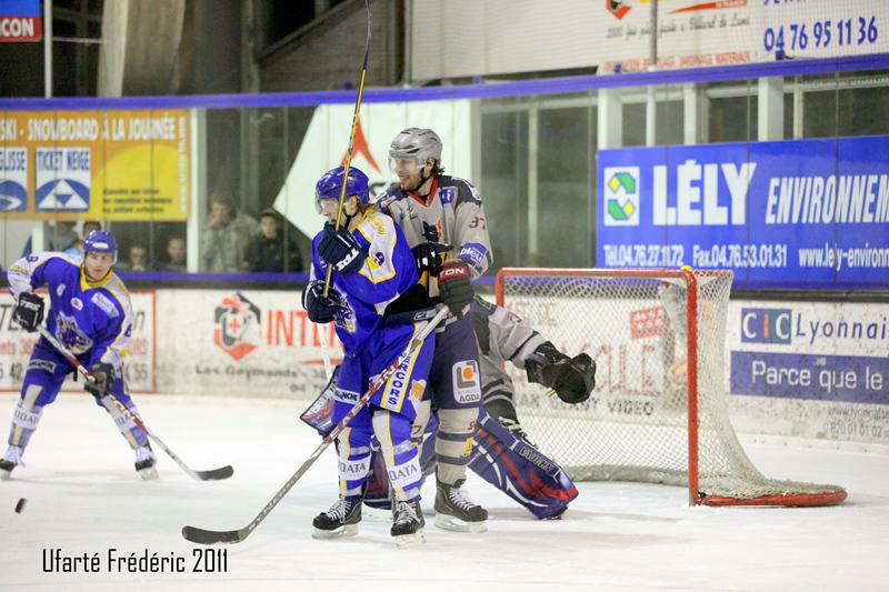 Villard-de-Lans 4 - 3 Grenoble 