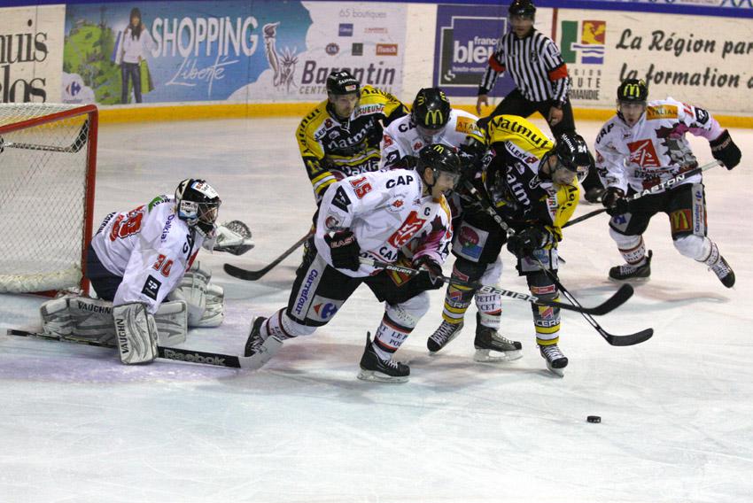 Rouen 5 - 3 Amiens 