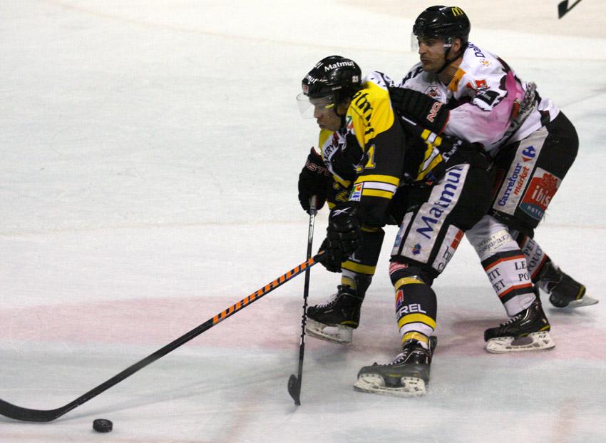 Rouen 5 - 3 Amiens 