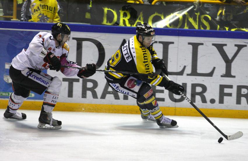 Rouen 5 - 3 Amiens 