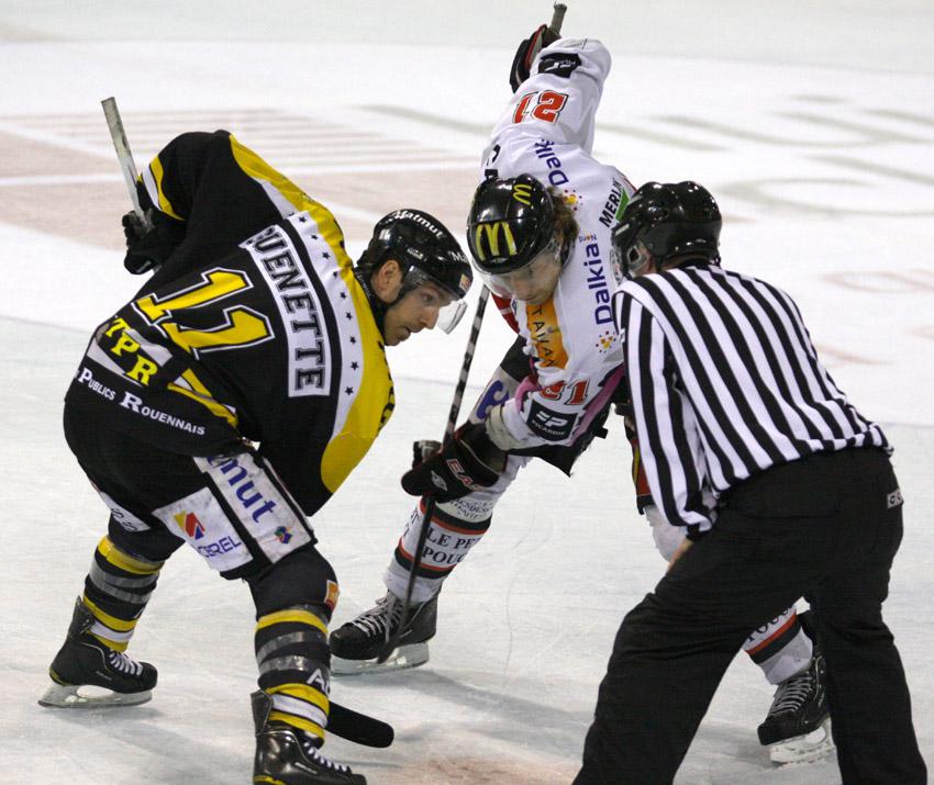 Rouen 5 - 3 Amiens 