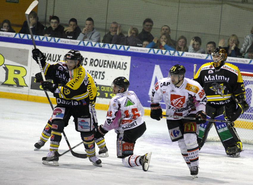 Rouen 5 - 3 Amiens 