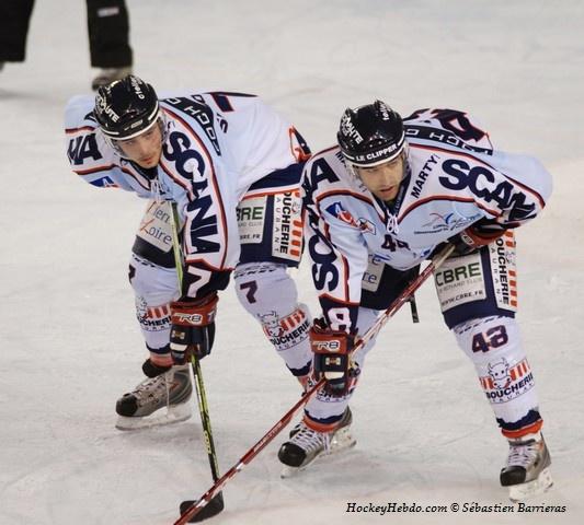 Tours  3 - 4 Angers 