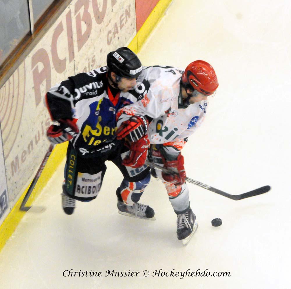 Caen  3 - 2 Mont-Blanc
