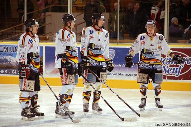 Photo hockey match Chamonix  - Morzine-Avoriaz le 04/03/2011