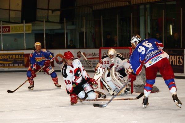 Epinal  3 - 4 Neuilly/Marne