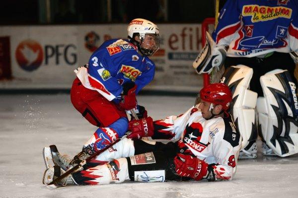 Epinal  3 - 4 Neuilly/Marne