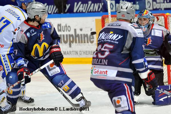 Grenoble  2 - 4 Villard-de-Lans