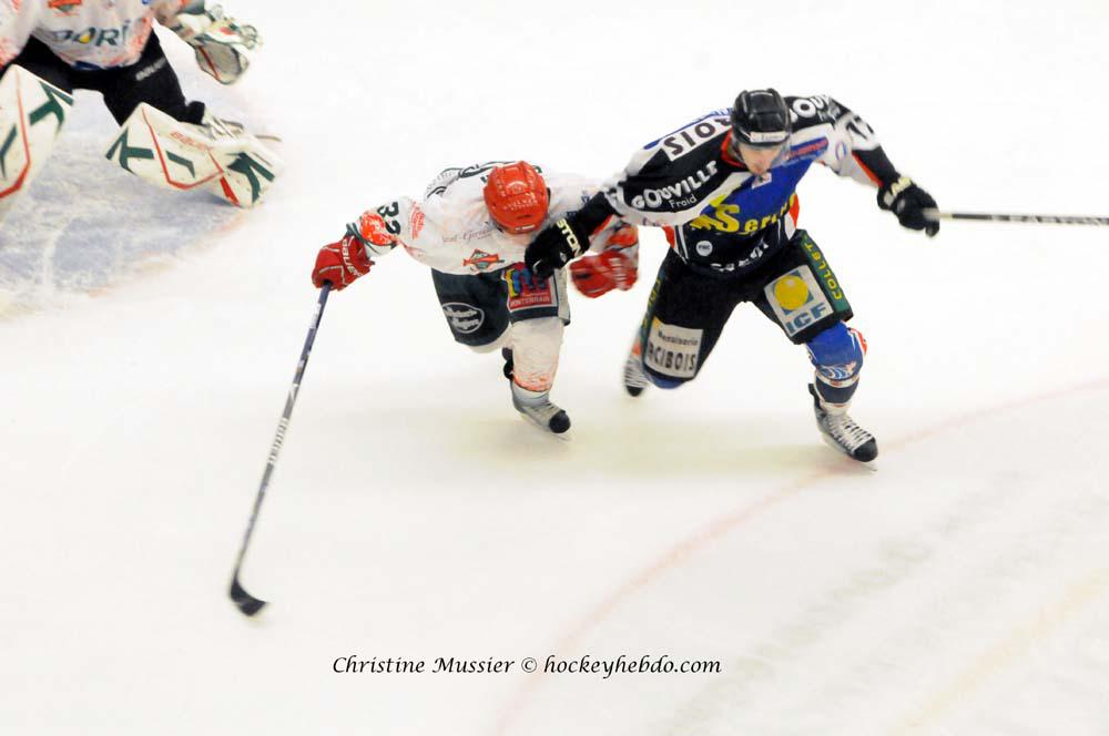 Caen  1 - 2 Mont-Blanc