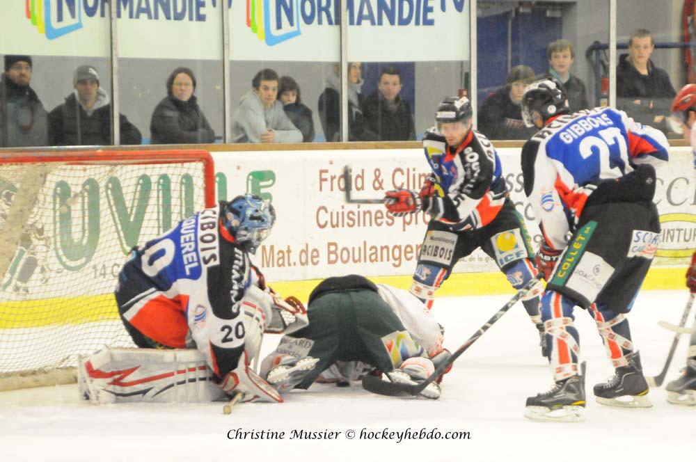 Caen  1 - 2 Mont-Blanc