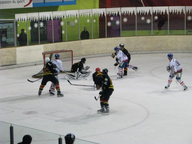 Photo hockey match Besançon - Compiègne le 06/03/2011