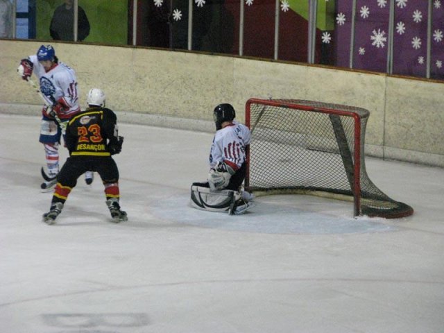 Photo hockey match Besançon - Compiègne le 06/03/2011