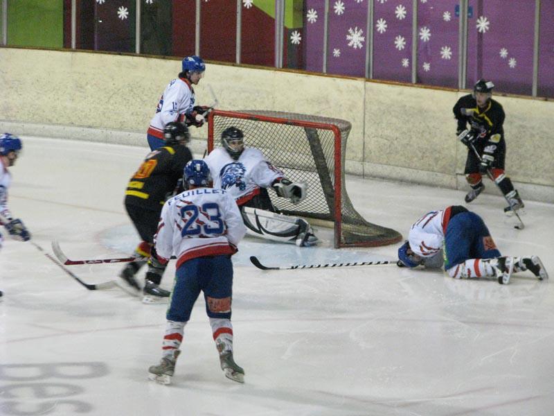 Besançon 3 - 10 Compiègne