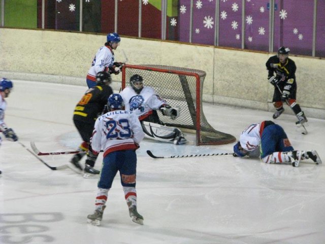 Photo hockey match Besançon - Compiègne le 06/03/2011