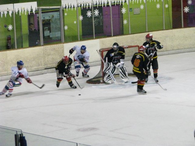 Photo hockey match Besançon - Compiègne le 06/03/2011