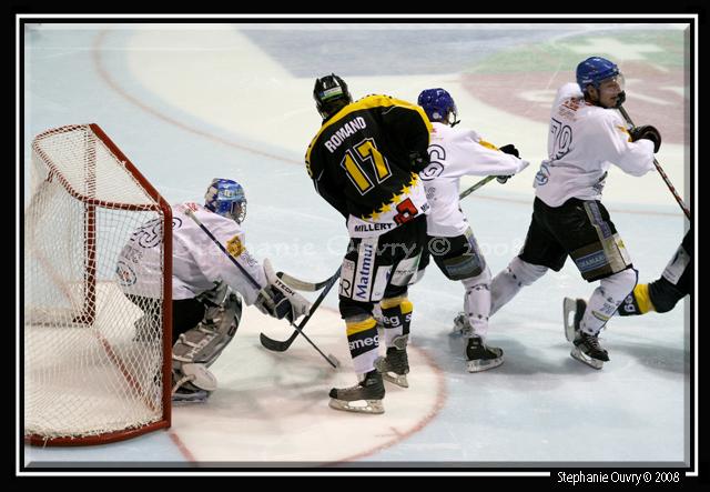 Rouen 7 - 0 Mont-Blanc
