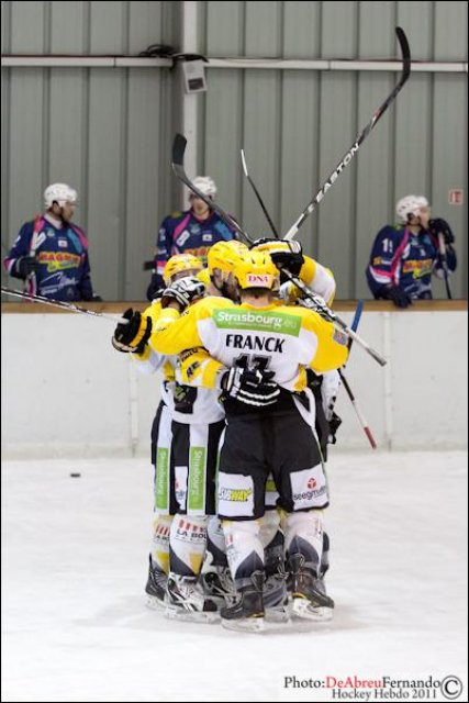 Photo hockey match Epinal  - Strasbourg  le 05/03/2011