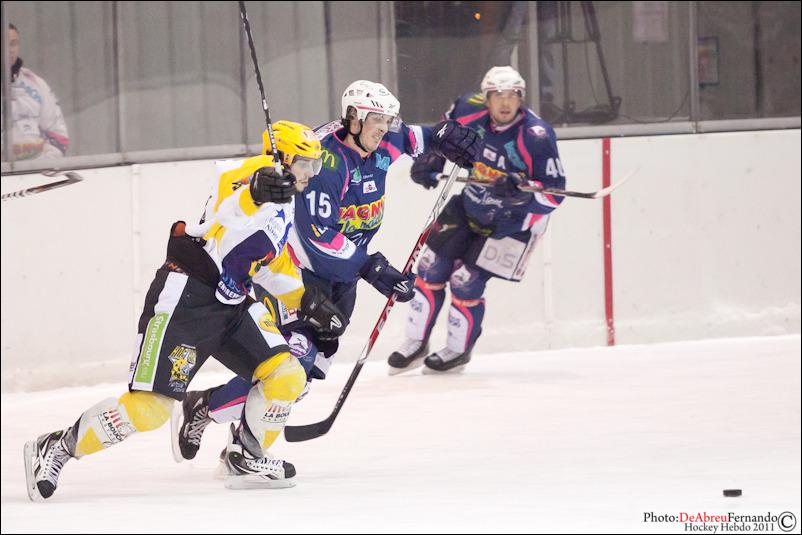 Epinal  0 - 2 Strasbourg 