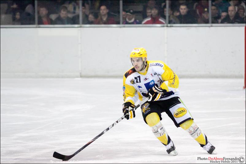Epinal  0 - 2 Strasbourg 