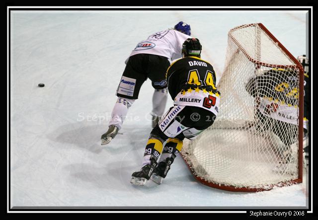 Rouen 7 - 0 Mont-Blanc
