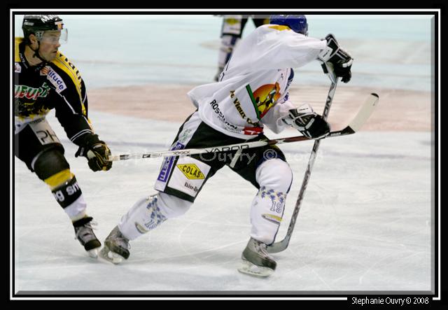 Rouen 7 - 0 Mont-Blanc