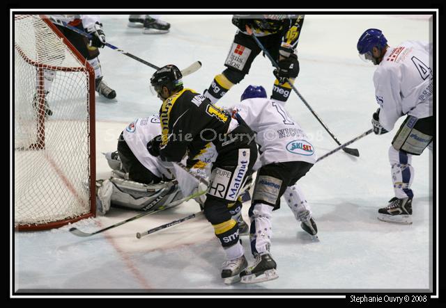 Rouen 7 - 0 Mont-Blanc