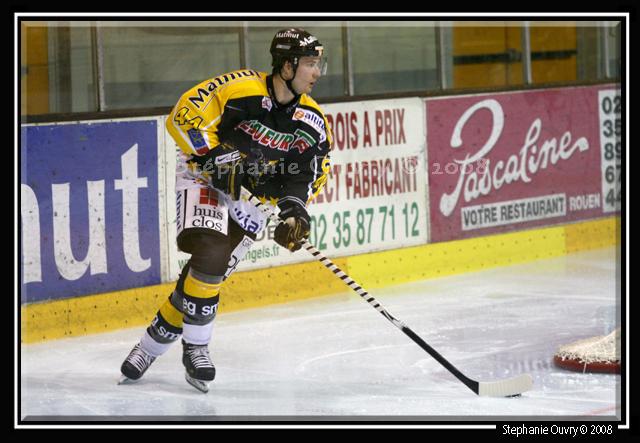 Rouen 7 - 0 Mont-Blanc