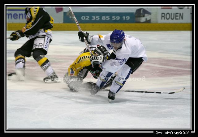 Rouen 7 - 0 Mont-Blanc