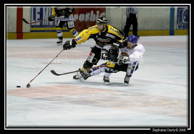 Rouen 7 - 0 Mont-Blanc