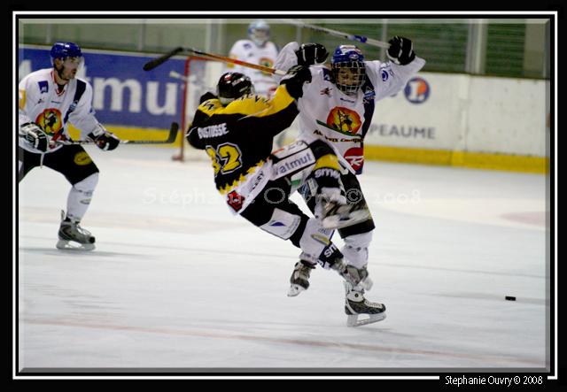 Rouen 7 - 0 Mont-Blanc
