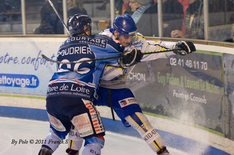 Angers  10 - 1 Villard-de-Lans