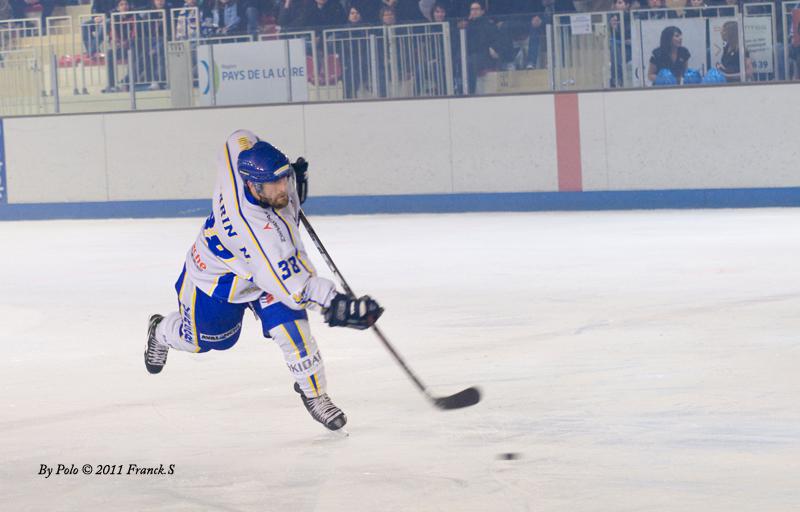 Angers  10 - 1 Villard-de-Lans