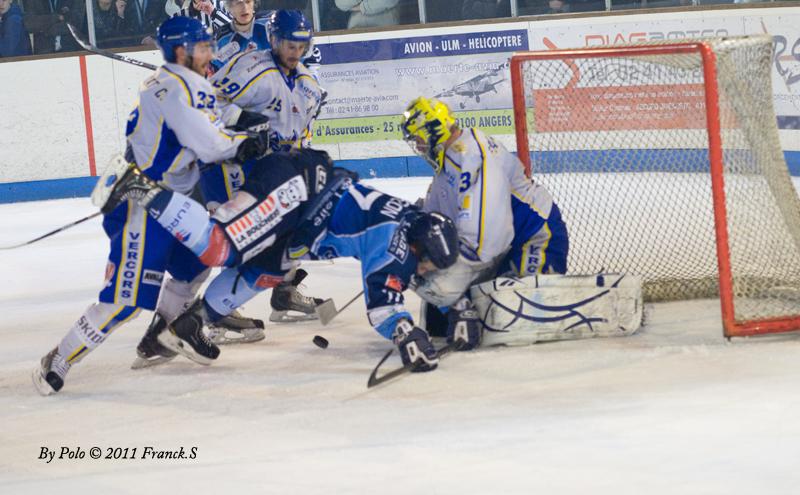 Angers  10 - 1 Villard-de-Lans