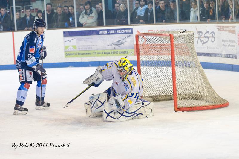 Angers  10 - 1 Villard-de-Lans