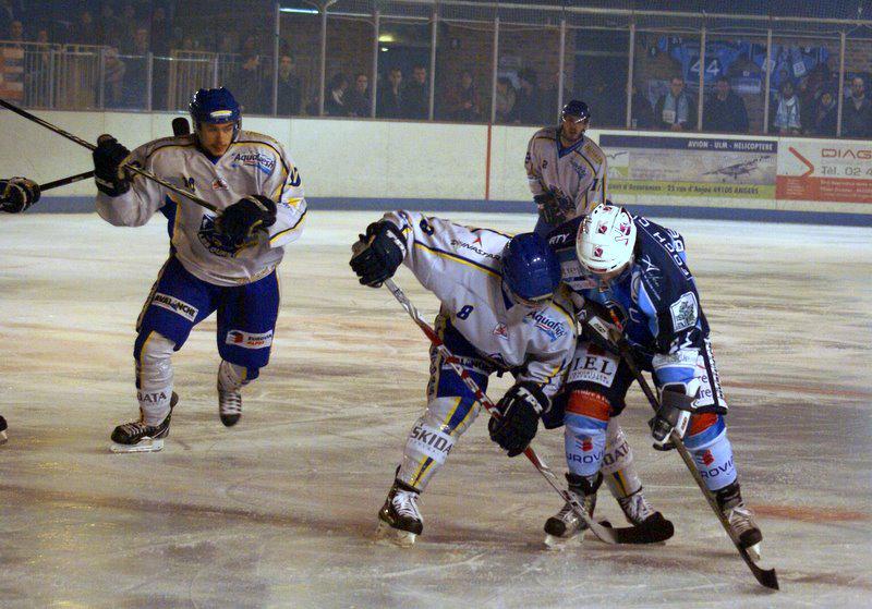 Angers  10 - 1 Villard-de-Lans