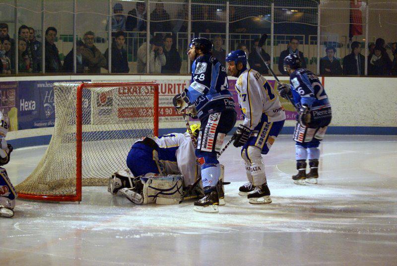 Angers  10 - 1 Villard-de-Lans